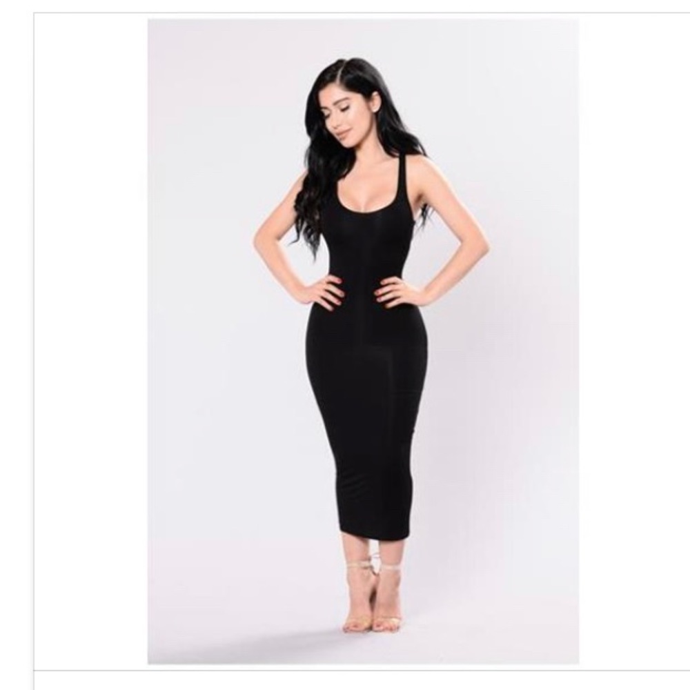 Black Tank Midi Bodycon dress ✨